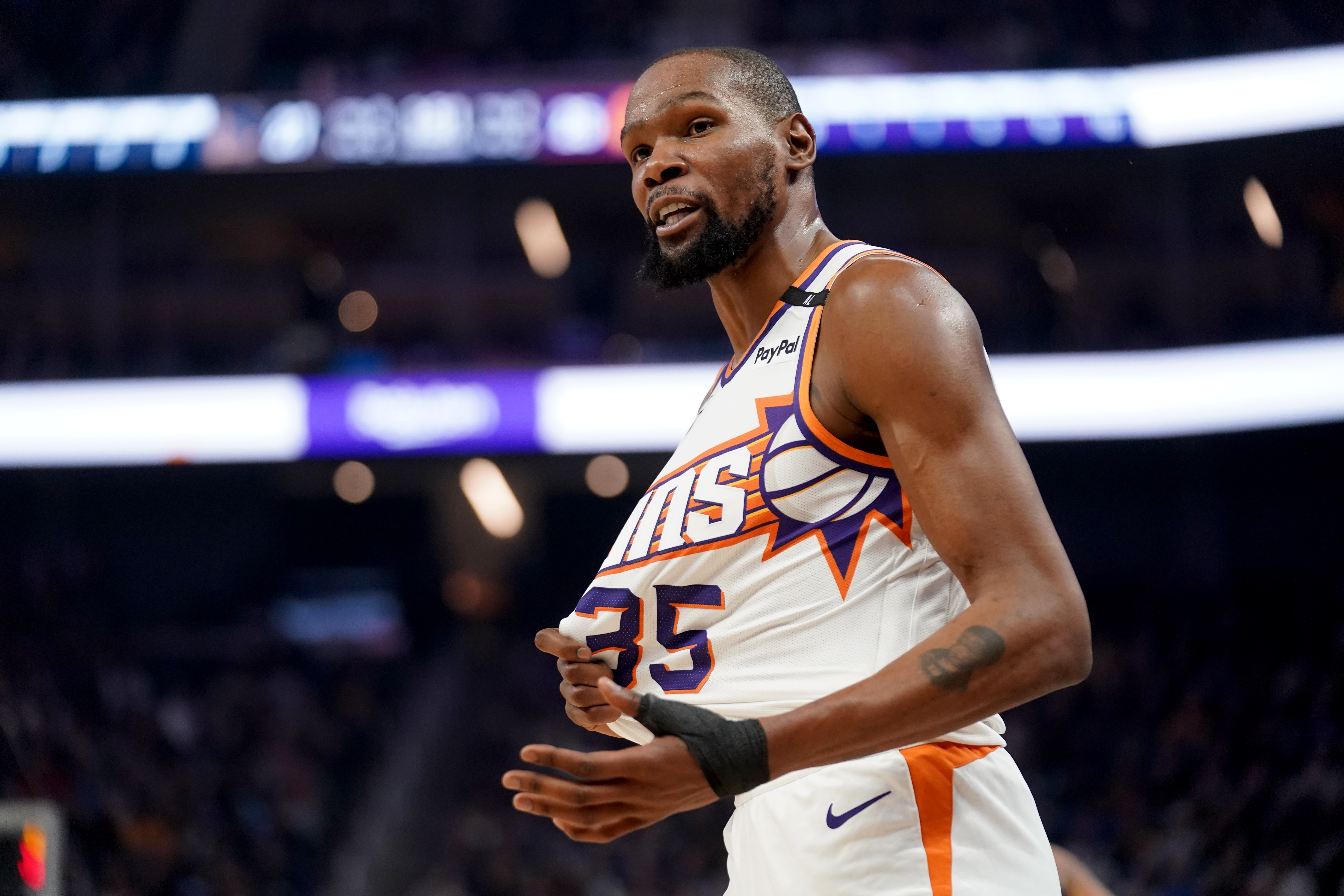  太陽更衣室有毒？KD：你只呆了五分鐘 這種說法不公平且不負責任